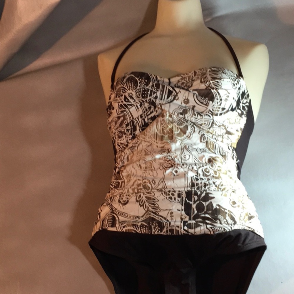 Swimsuit Size 10 NWOT LaBlanca by Rod Beattie 1PC